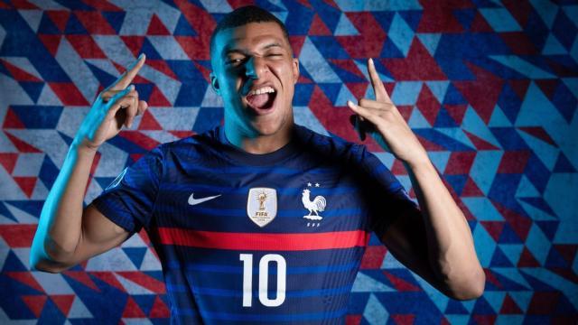 世界杯手机观看软件下载-姆巴佩犹豫未来但绝不叛逃：伟大球员必须磊落行事