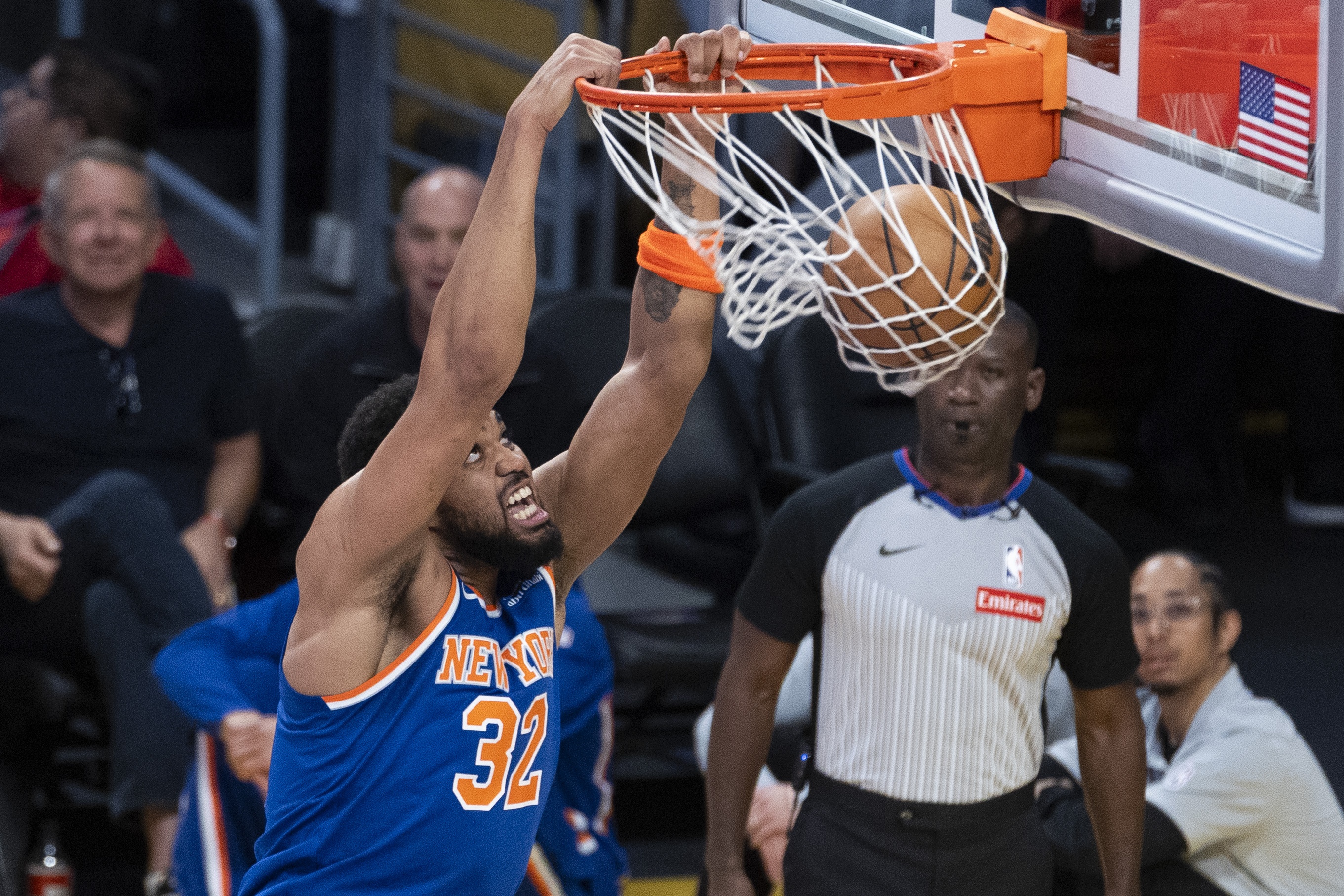 世界杯赛事平台安装-解说：勇士打得不错了&amp;年轻人要抓紧机会成长 唐斯没得到战术倾斜